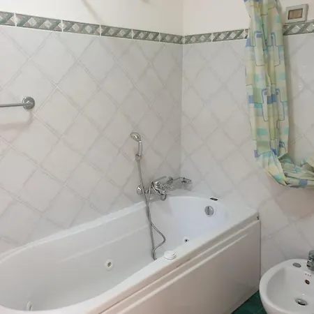 Апартаменты Case Vacanze Mare Monte Sant'agata